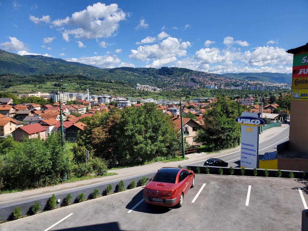 Sleep And Drive Cosy Apartment Сараево Екстериор снимка