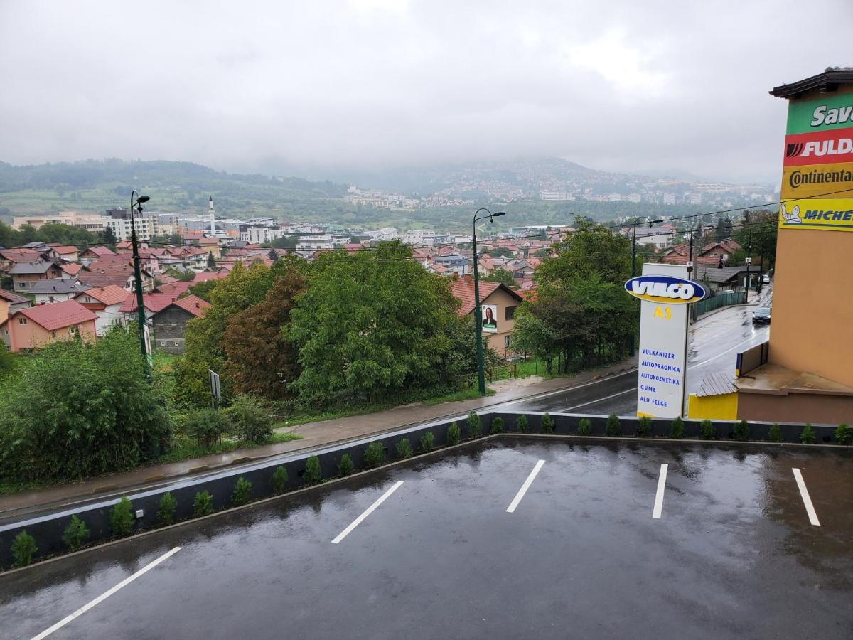 Sleep And Drive Cosy Apartment Сараево Екстериор снимка