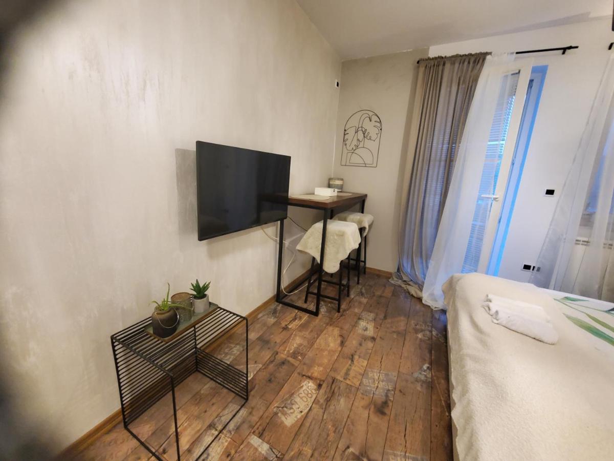 Sleep And Drive Cosy Apartment Сараево Екстериор снимка