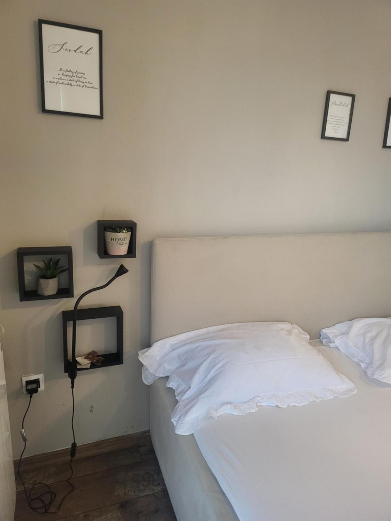 Sleep And Drive Cosy Apartment Сараево Екстериор снимка